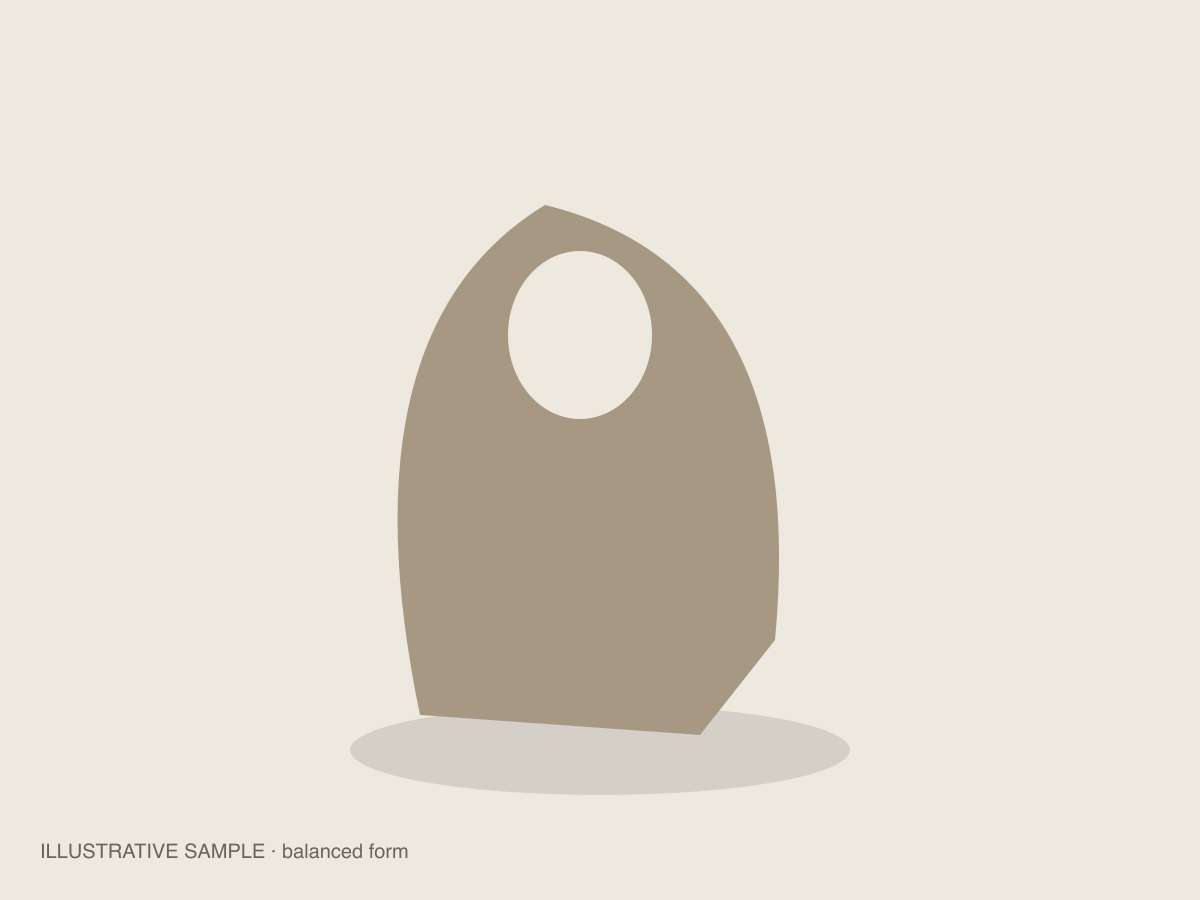 Forme en équilibre — exemple illustratif, et non une œuvre de l’artiste